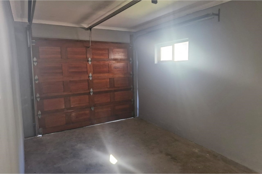 3 Bedroom Property for Sale in Wilkoppies North West